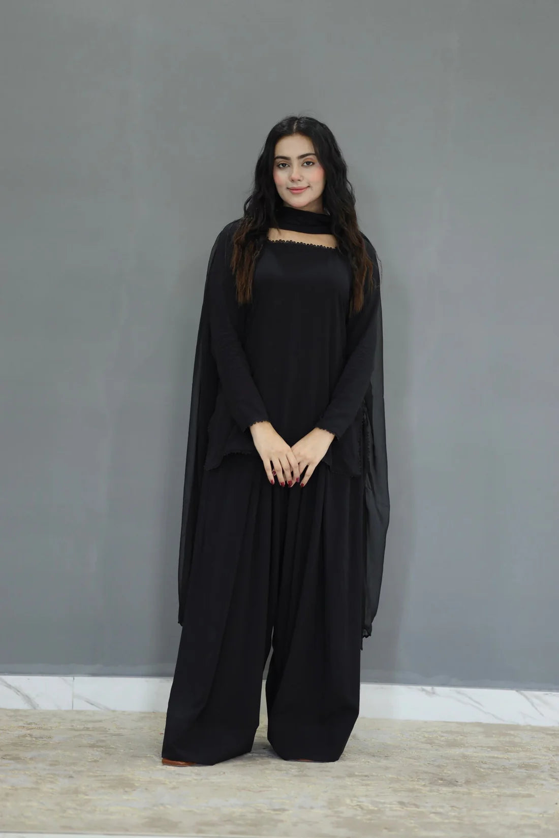 Mehru 3 PCs dress with farshi shalwar