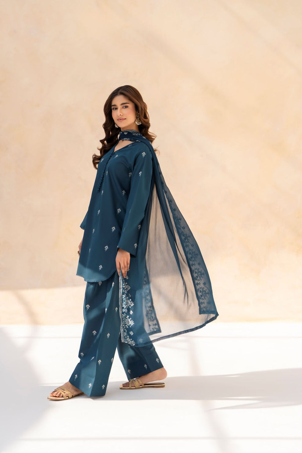 Sahara 3 PCs Embroiderd